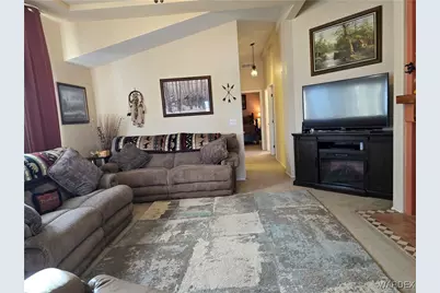 19688 S Diamondback Road, Yucca, AZ 86438 - Photo 9