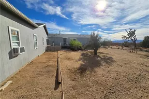 19688 S Diamondback Rd, Yucca, AZ 86438 - Photo 45