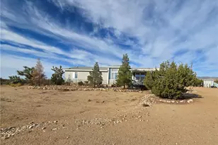 19688 S Diamondback Rd, Yucca, AZ 86438 - Photo 37