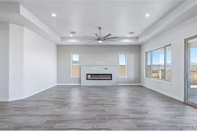 2439 E Calle Sevilla, Fort Mohave, AZ 86426 - Photo 9