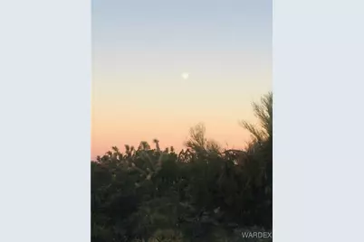 3436 E Cowboy Road, Yucca, AZ 86438 - Photo 11