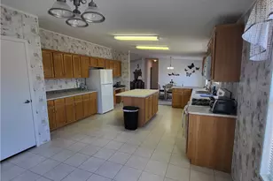 26012 N Peach Ln, Meadview, AZ 86444 - Photo 15