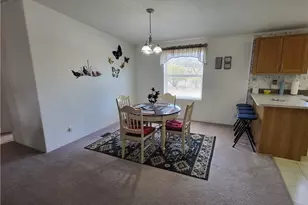 26012 N Peach Ln, Meadview, AZ 86444 - Photo 11