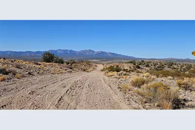 254-29-298 E Pipeline Road, Kingman, AZ 86401 - Photo 13