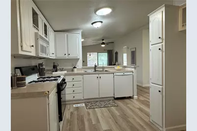 2350 Adobe Road #17, Bullhead City, AZ 86442 - Photo 5