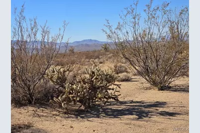 242-08-013 W Crystal Springs Drive, Yucca, AZ 86438 - Photo 1