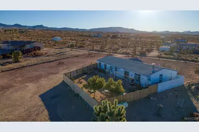 21231 N Red Mountain Drive, White Hills, AZ 86445 - Photo 11