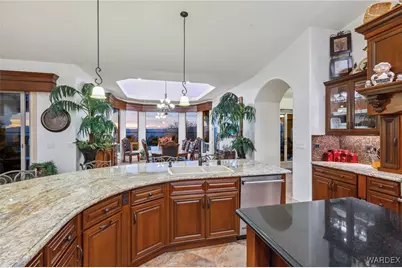 1423 Pioneer Trail, Bullhead City, AZ 86429 - Photo 21