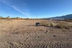 735 E Vulcan Dr, Meadview, AZ 86444 - Photo 1