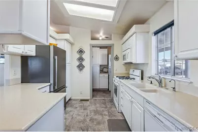 1249 E Citrus Drive, Kingman, AZ 86409 - Photo 19
