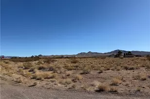 8668 N Desert View Dr, Kingman, AZ 86401 - Photo 1