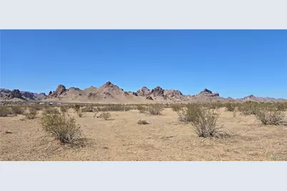 2853 S Yaqui Road, Golden Valley, AZ 86413 - Photo 5