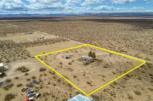 14852 N Edgemont Rd, Dolan Springs, AZ 86441 - Photo 7