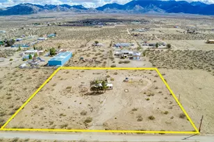 14852 N Edgemont Rd, Dolan Springs, AZ 86441 - Photo 11
