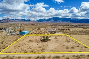 14852 N Edgemont Rd, Dolan Springs, AZ 86441 - Photo 3