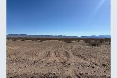 3808 N Elfrida Road, Golden Valley, AZ 86413 - Photo 1