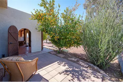 14105 S Cactus Road, Yucca, AZ 86438 - Photo 29