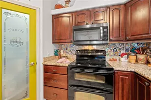 14105 S Cactus Rd, Yucca, AZ 86438 - Photo 15