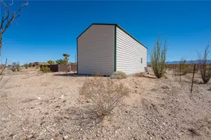 14105 S Cactus Rd, Yucca, AZ 86438 - Photo 39