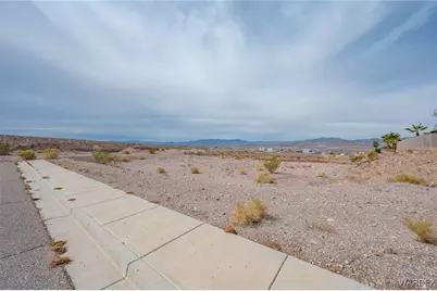 000 Locust Boulevard, Bullhead City, AZ 86429 - Photo 3