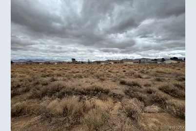 9850 N Saddleback Drive, Kingman, AZ 86401 - Photo 3