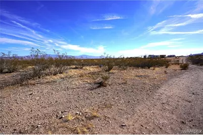 1790 S Ehrenberg Road, Golden Valley, AZ 86413 - Photo 5