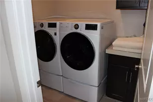 1350 Riverboat, Bullhead City, AZ 86429 - Photo 19