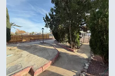 3155 E Leroy Avenue, Kingman, AZ 86409 - Photo 3