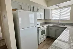 2022 Merrill Ln, Bullhead City, AZ 86442 - Photo 13