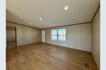 1326 Agate Avenue, Bullhead City, AZ 86442 - Photo 7