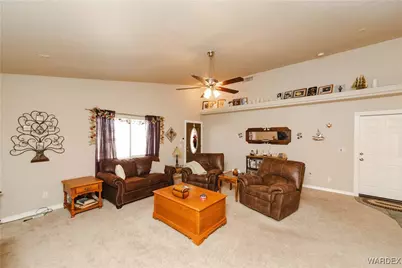 3868 E Suffock Avenue, Kingman, AZ 86409 - Photo 7