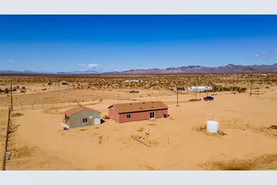 8980 W Mission Lane, Dolan Springs, AZ 86441 - Photo 31