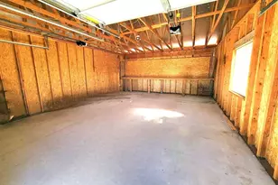 8980 W Msn Ln, Dolan Springs, AZ 86441 - Photo 21