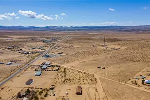8980 W Msn Ln, Dolan Springs, AZ 86441 - Photo 35