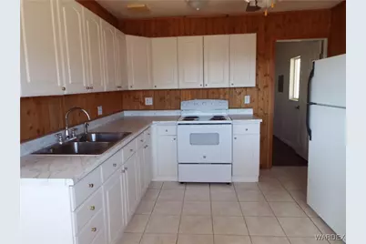 17516 N Ladera Drive, Dolan Springs, AZ 86441 - Photo 29