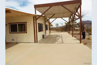 17516 N Ladera Drive, Dolan Springs, AZ 86441 - Photo 15