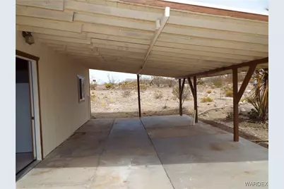 17516 N Ladera Drive, Dolan Springs, AZ 86441 - Photo 13