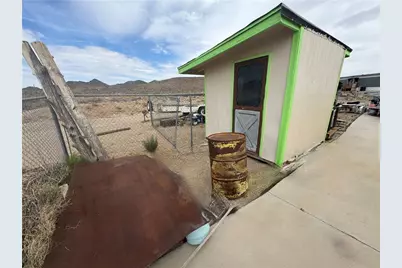 6959 W Concho Drive, Dolan Springs, AZ 86441 - Photo 37