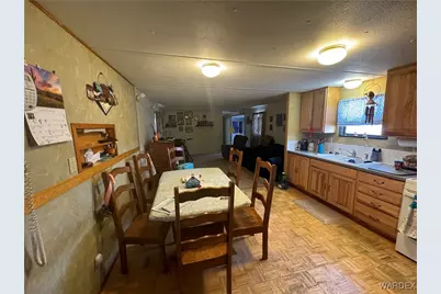 6959 W Concho Drive, Dolan Springs, AZ 86441 - Photo 5