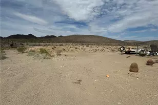 6959 W Concho Dr, Dolan Springs, AZ 86441 - Photo 3