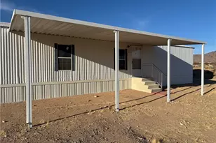 3676 N Avra Rd, Golden Valley, AZ 86413 - Photo 7