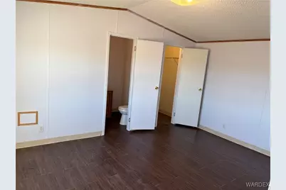 3676 N Avra Road, Golden Valley, AZ 86413 - Photo 15