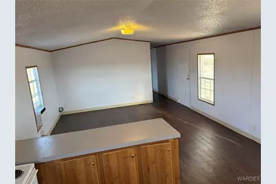 3676 N Avra Road, Golden Valley, AZ 86413 - Photo 13