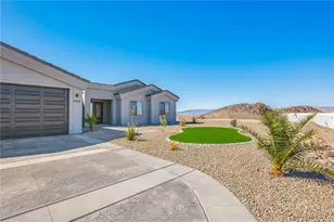 3100 Canyon De Chelly Dr, Bullhead City, AZ 86429 - Photo 9