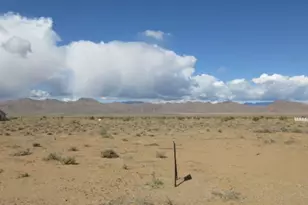 9837 N Whipple Dr, Kingman, AZ 86401 - Photo 1