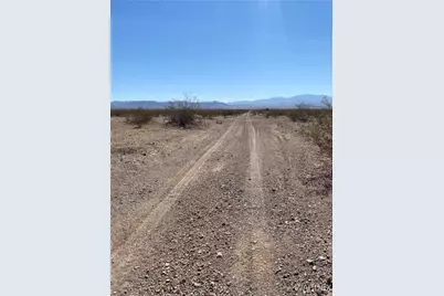 000 W Moenkopi Drive, Golden Valley, AZ 86413 - Photo 3