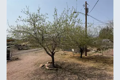 3315 W Gordon Lane, Golden Valley, AZ 86413 - Photo 39
