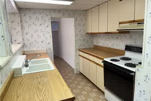 3315 W Gordon Ln, Golden Valley, AZ 86413 - Photo 17