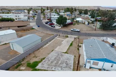 2392 Castle Rock Circle, Bullhead City, AZ 86442 - Photo 7