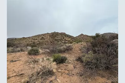000 Between Silver Springs Rd and Willow Creek, Kingman, AZ 86401 - Photo 5
